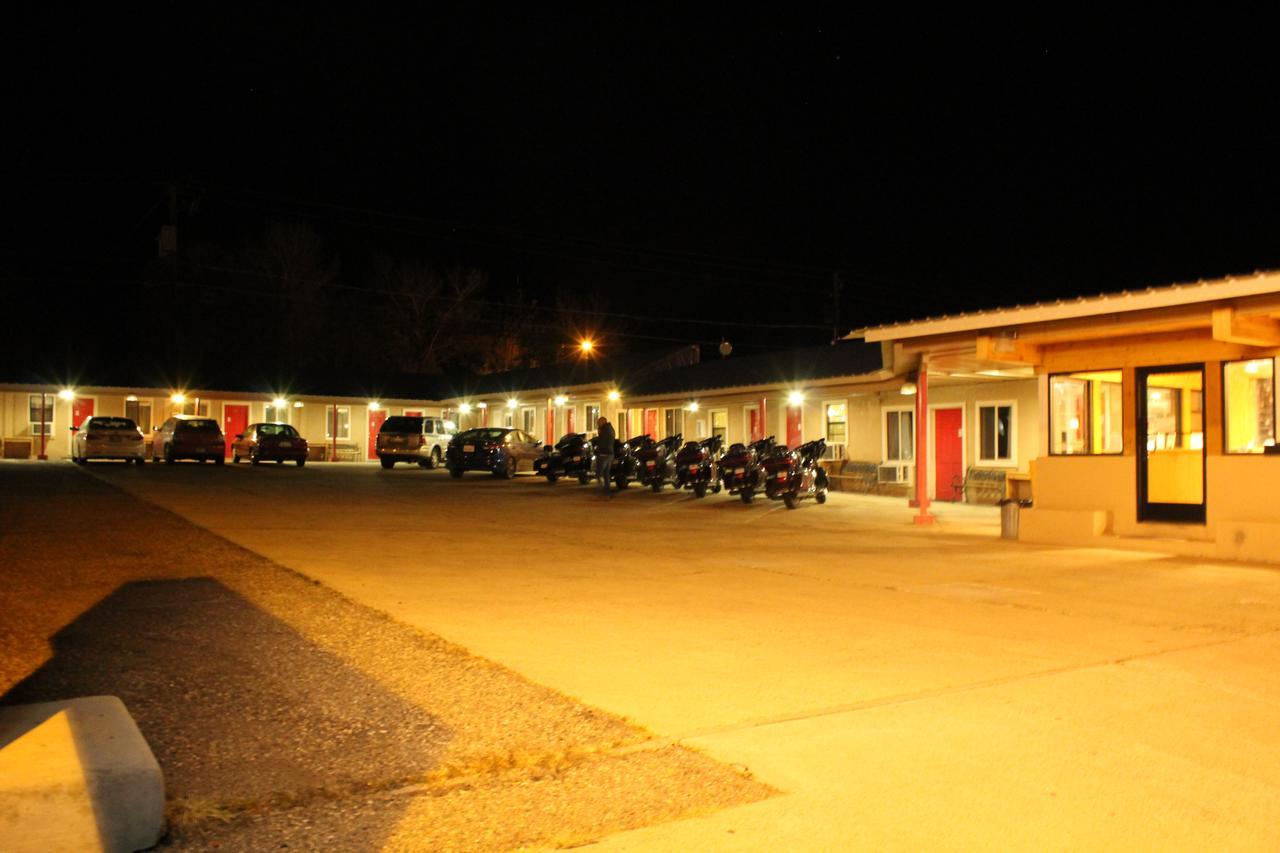 Celilo Inn Williams Exterior foto